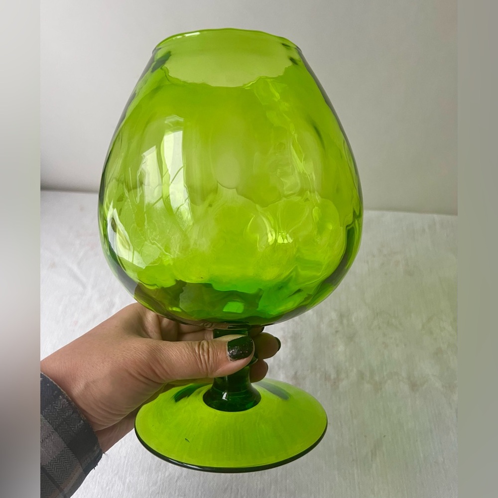 Vintage Extra Large Vibrant Green Glass Goblet/Vase